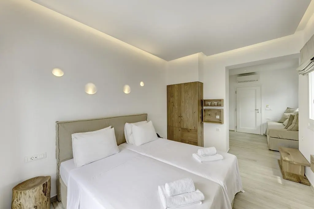 Makis Place Tourlos Aparthotel